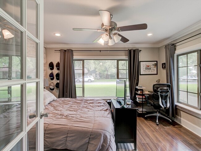 Building Photo - 3705 Brighton Rd