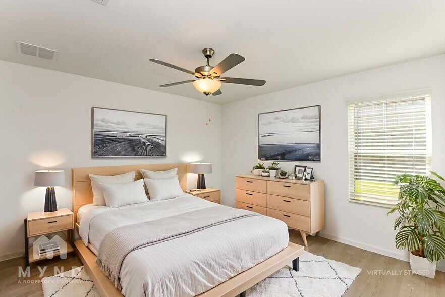 Building Photo - 2708 Ctr Crk Ln