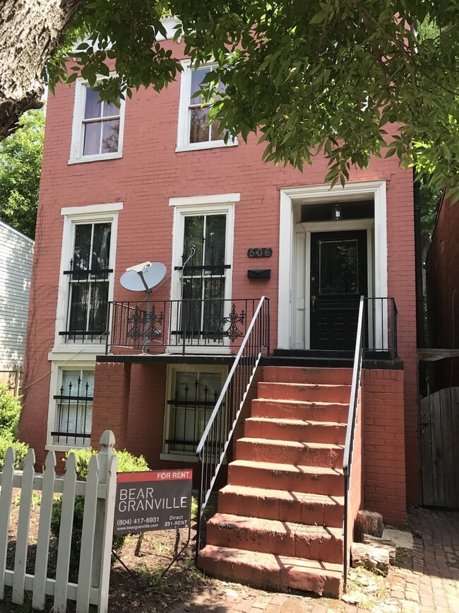 Building Photo - 506 W Marshall St