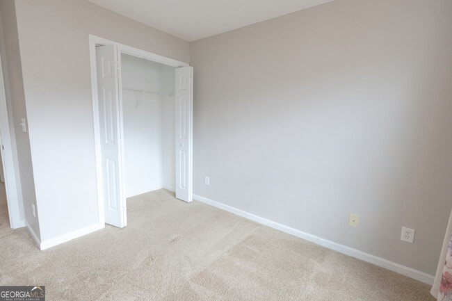 Building Photo - 2256 Nicole Dr