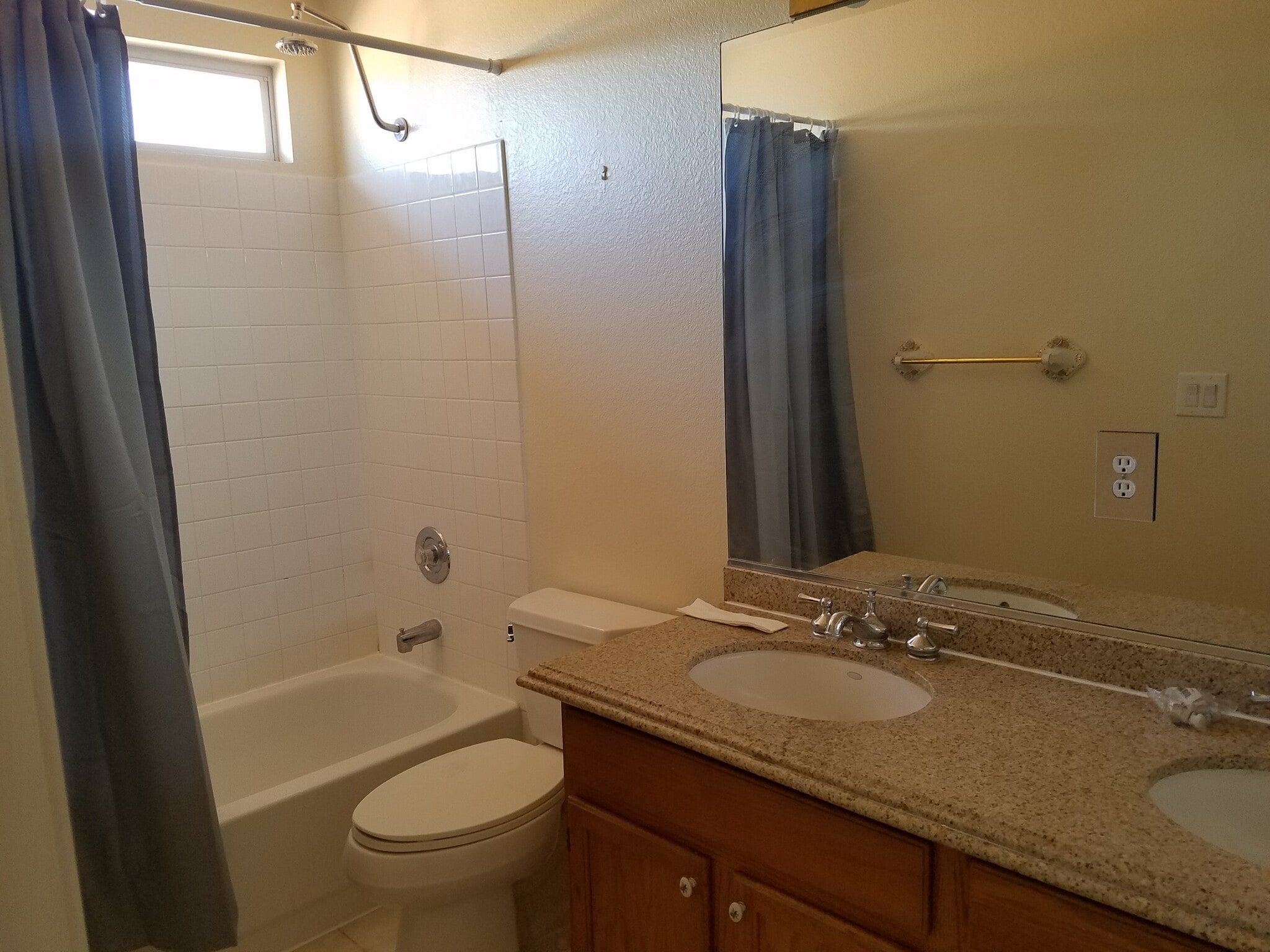 second full bath upstairs - 3745 Bossa Nova Drive