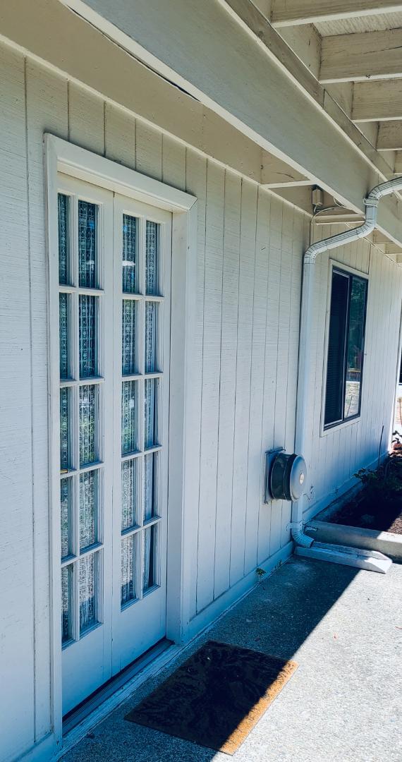 Building Photo - 327 Woodland Park