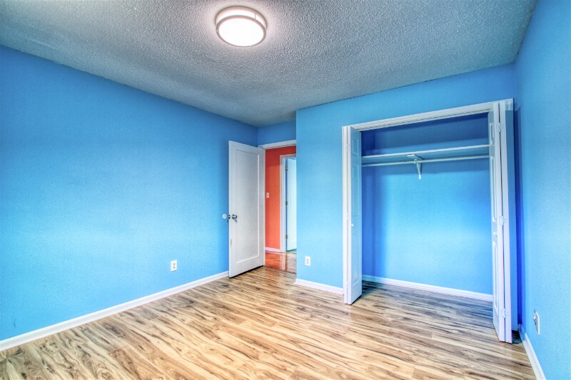 Building Photo - 209 Bayberry Ln