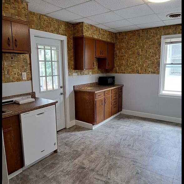 Building Photo - 2014 Wabash Ave