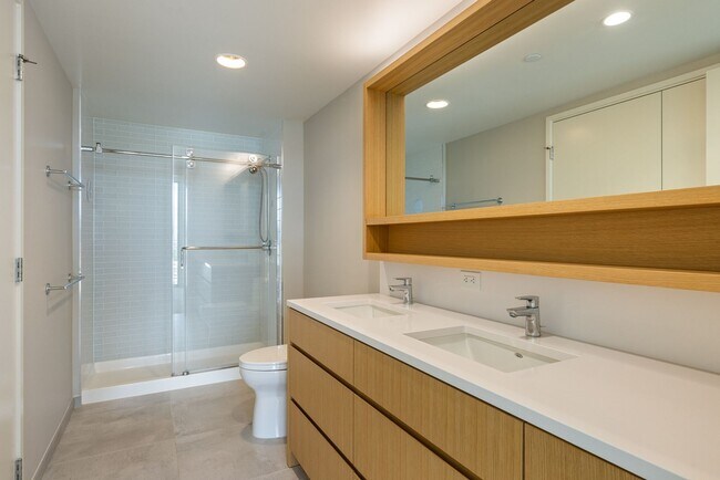 Building Photo - Sky Ala Moana West #1508 - Live in the heart of Honolulu!