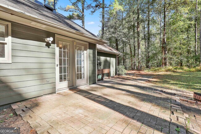 Building Photo - 37 7 Pines Cir