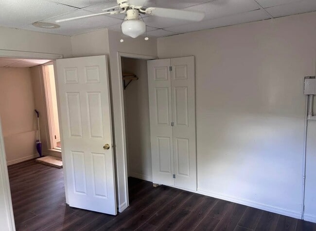 Building Photo - 5731 Mitchell Ct