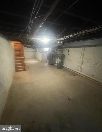 Building Photo - 7 6th Ave