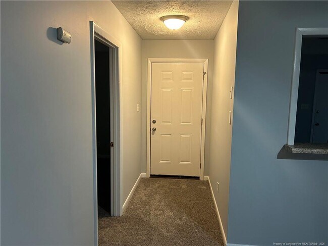 Building Photo - 7041 Candlewood Dr