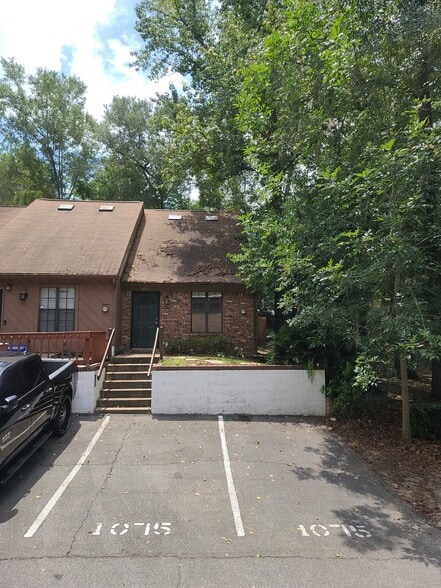 Street view - 1075 Ocala Rd