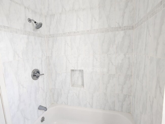 Building Photo - 1781 N Orchid Ave