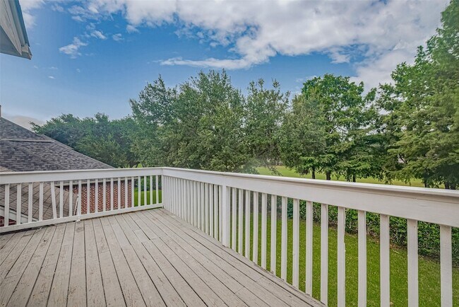 Building Photo - 3427 Williams Glen Dr