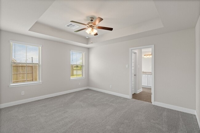 Building Photo - 413 Aurora Creek Ln