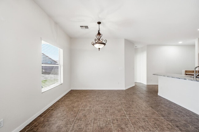 Building Photo - 15749 W Ventura St