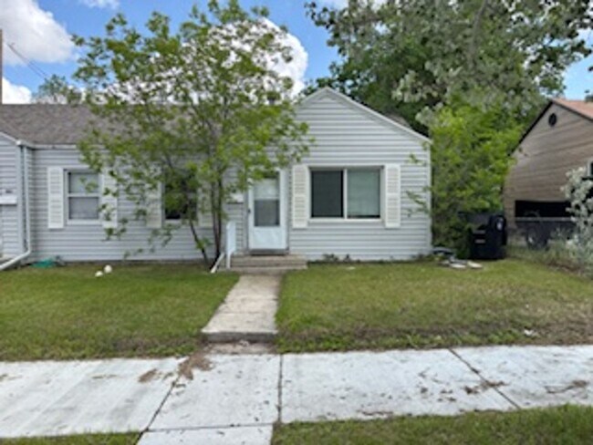 Primary Photo - 161 N Wilson St