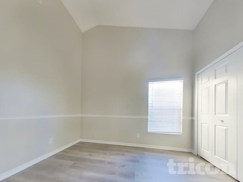 Building Photo - 1021 Whittier Cir