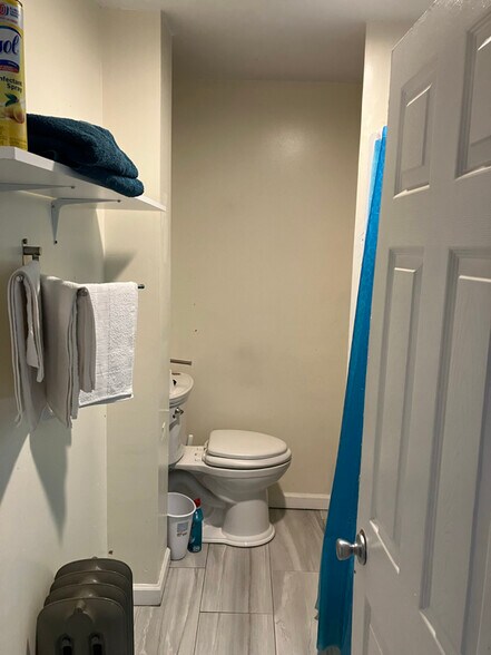 Building Photo - 30 Merrick Ave