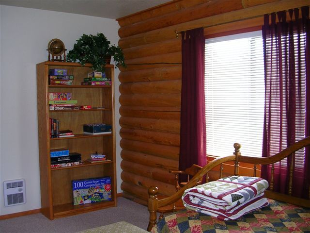 Building Photo - 3598 Huron