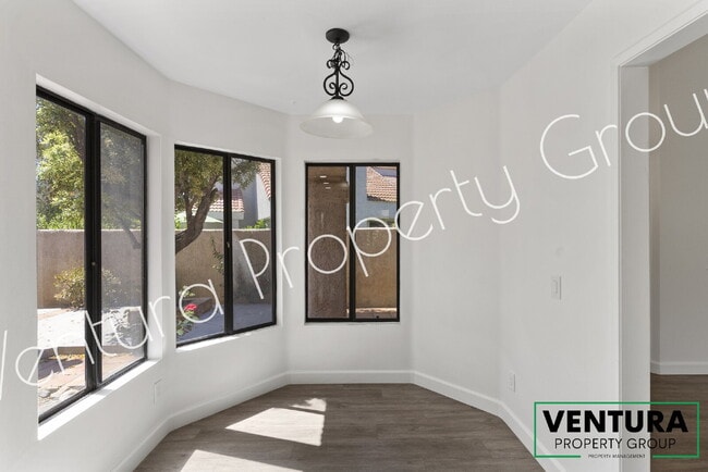 Building Photo - Clean 3-Bedroom, 2 Baths with large yard in Moorpark – Comfort & Convenience Await!