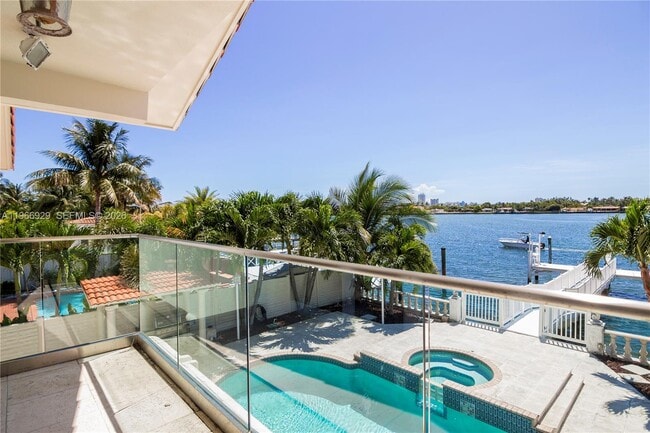 Building Photo - 1400 Stillwater Dr