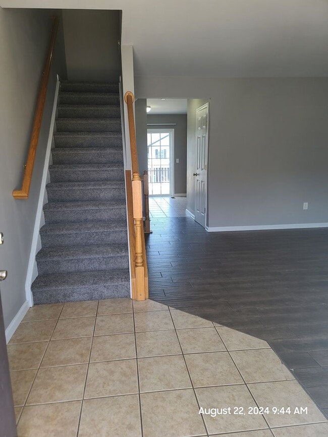 Building Photo - 3 Bedroom Townhome for Rent in Waynesboro