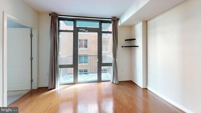 Building Photo - 1117 10th St NW