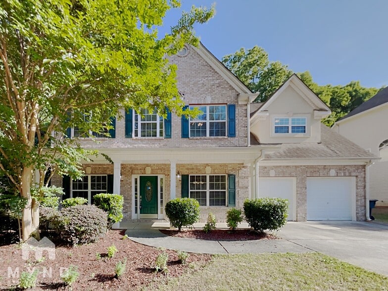 Primary Photo - 131 Grandiflora Dr