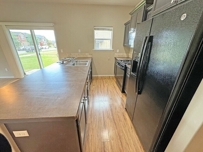 Building Photo - 368 Stone Fly Dr