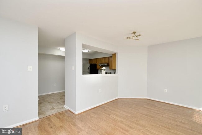 Building Photo - 7517 Belle Grae Dr