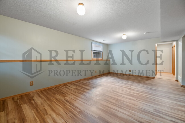Building Photo - 11902 W Jamesburg St