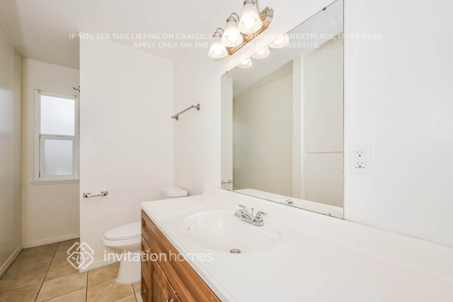 Building Photo - 2010 San Benito St