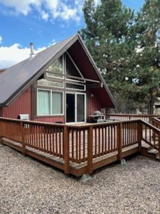 Building Photo - BAT-649