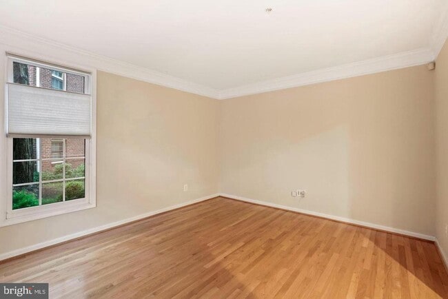 Building Photo - 8878 Ashgrove House Ln