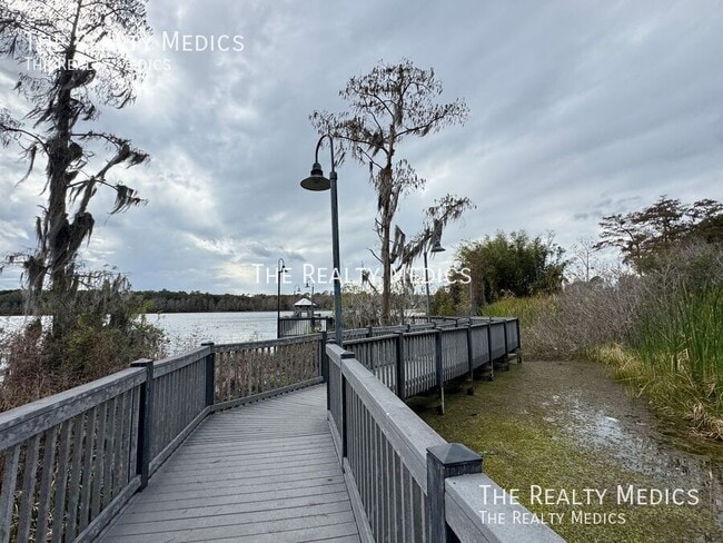 Building Photo - 6627 Queens Borough Ave