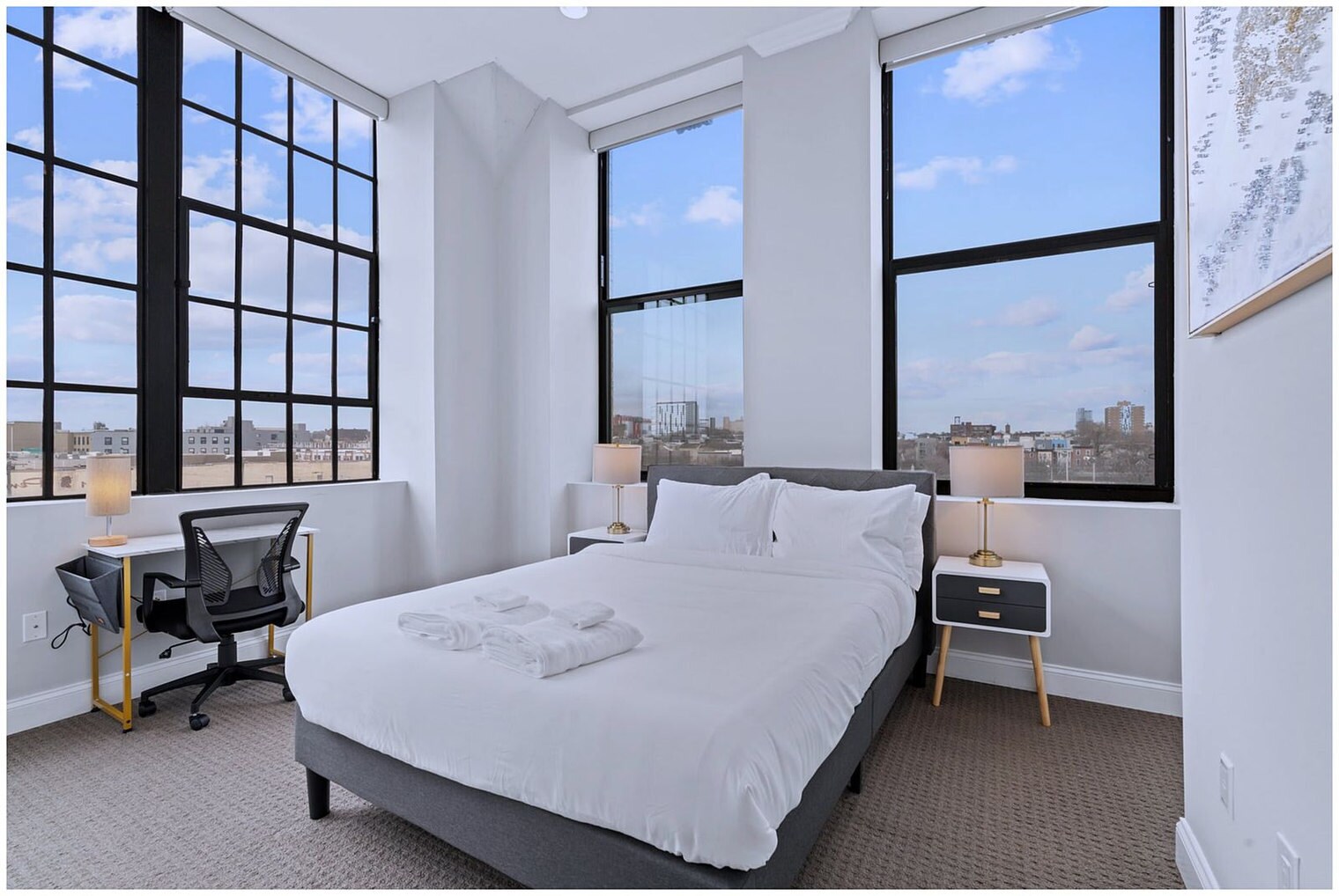 Building Photo - 1421 N 5th St