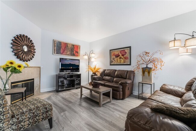 Building Photo - 5250 S Rainbow Blvd