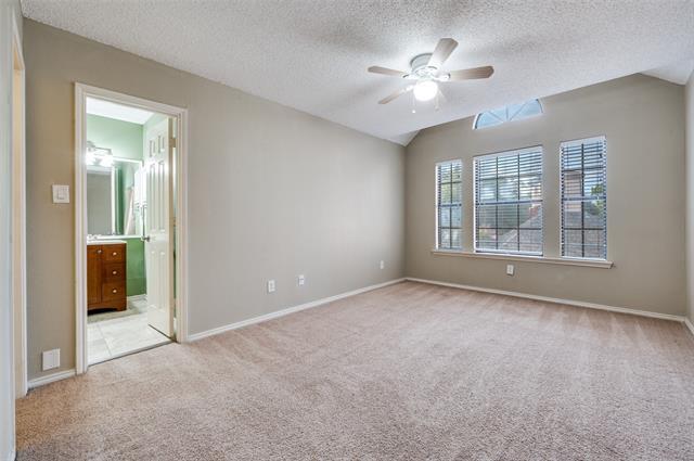 Building Photo - 406 Santa Fe Trail