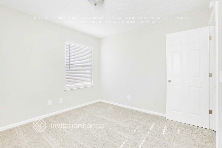 Building Photo - 3197 Delhi Dr