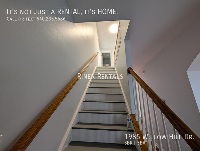 Building Photo - 1985 Willow Hill Dr