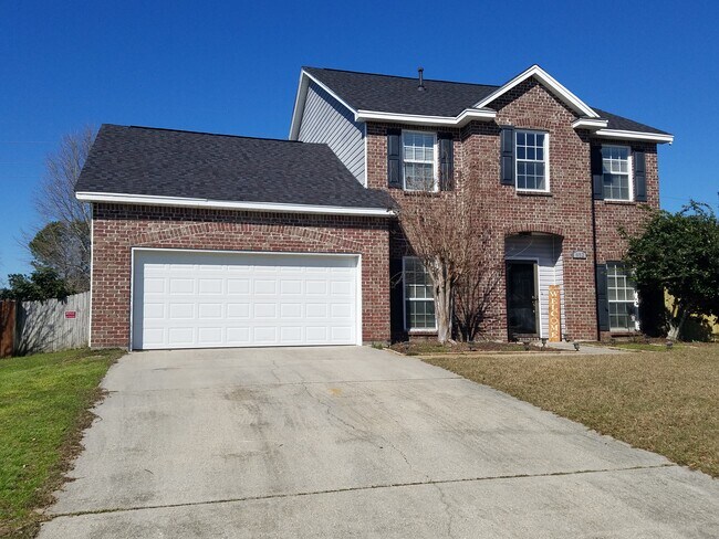 Primary Photo - 852 Terrace Ct