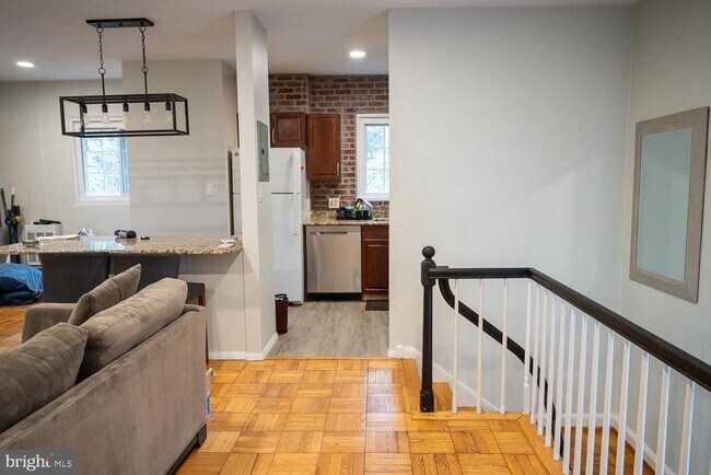 Building Photo - 3626 Gunston Rd