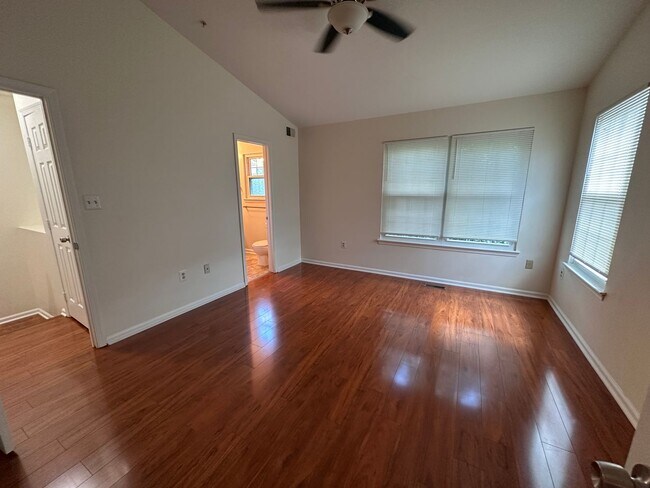 Building Photo - 6913 Malachite Pl