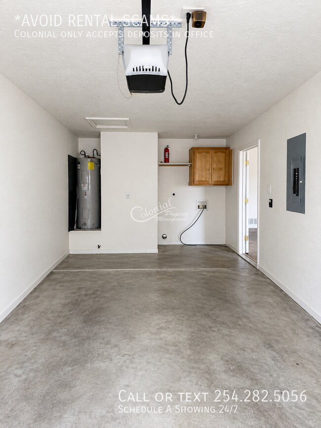 Building Photo - 3709 Dustin Ct
