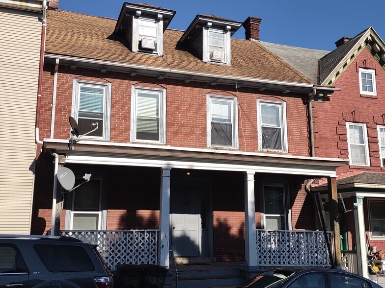 Building Photo - 408 S 6th St