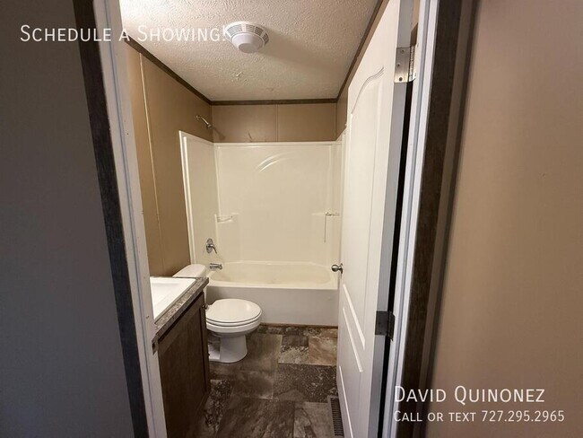 Building Photo - 5820 Alta Vista Ct