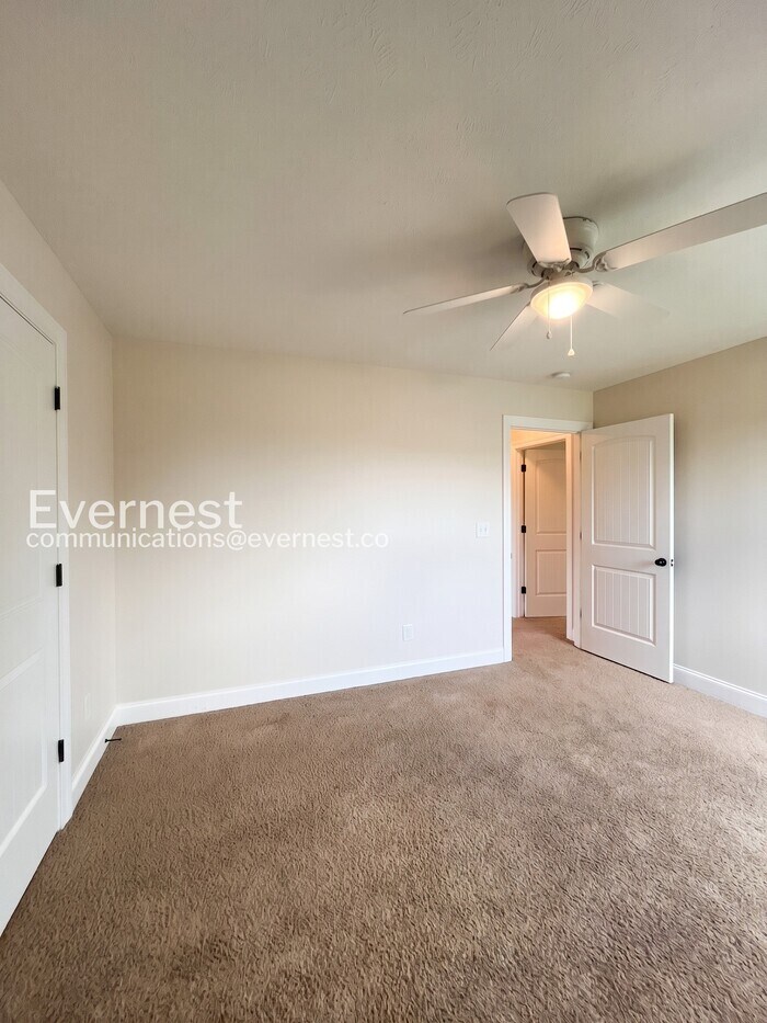 Building Photo - 412 Drema Ct