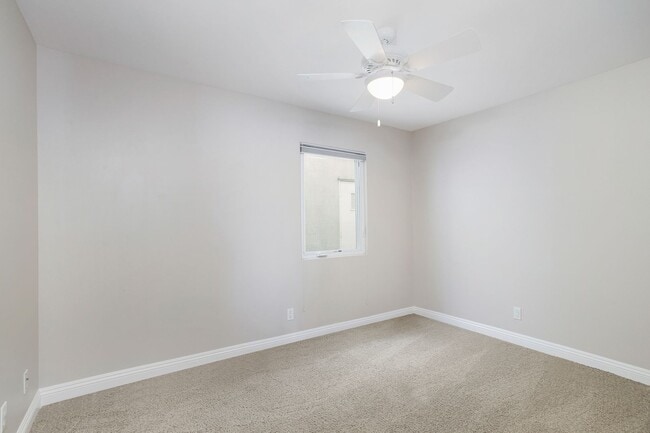 Building Photo - 218 Highland St