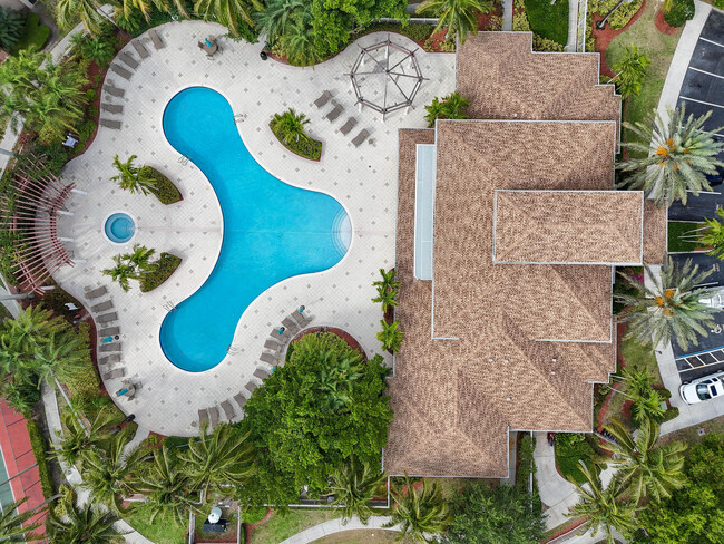 Building Photo - 6565 Emerald Dunes Dr