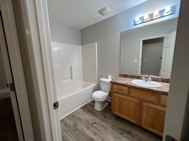 Building Photo - 14151 Pulaski Pike