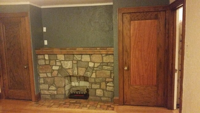 Building Photo - 2628-2630 N 59th St